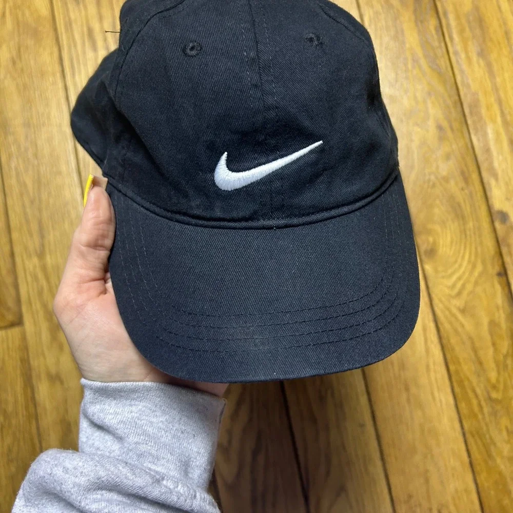 Nike Swoosh Baseball Cap Black Adjustable‎ Hat Youth Size 4-7 Embroidered Logo